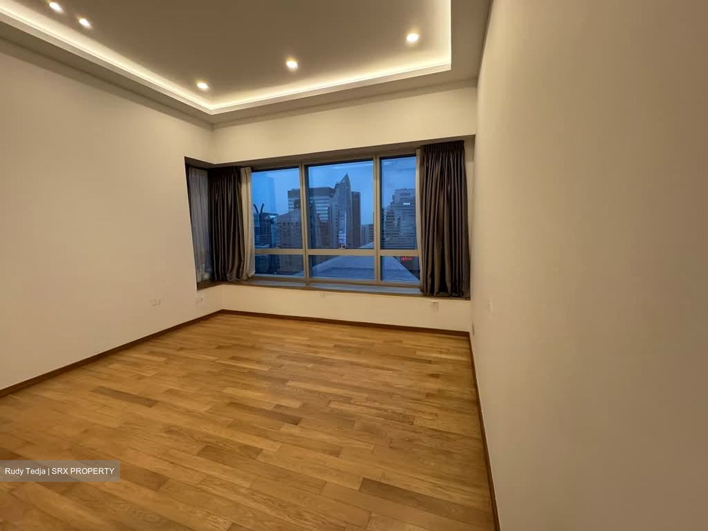 Marina Bay Residences (D1), Condominium #612648791
